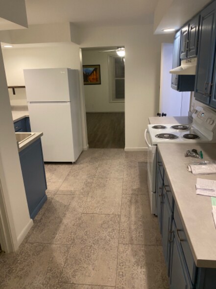 Building Photo - 902 Townline Rd