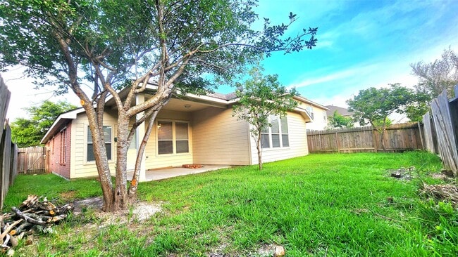 Building Photo - 3011 Sunchase Ct
