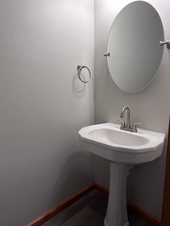 Building Photo - 17210 SE 21st St