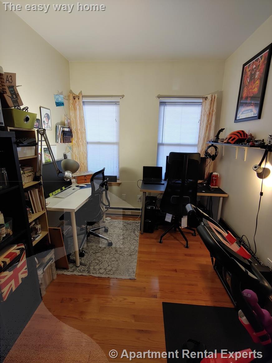 Building Photo - 43 Ivaloo St