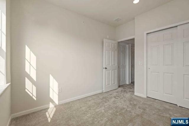 Building Photo - 7 Leahy Dr