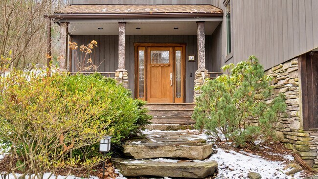 Building Photo - 14 Glendale Rd