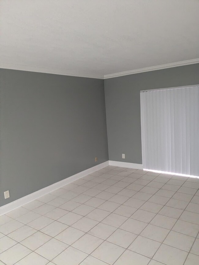 Building Photo - 3280 Spanish Moss Terrace