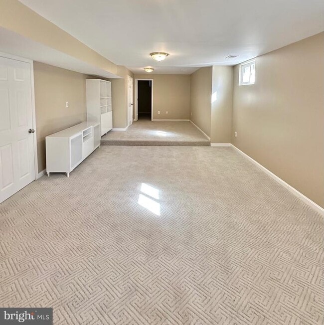 Building Photo - 12102 Snow Shoe Ct