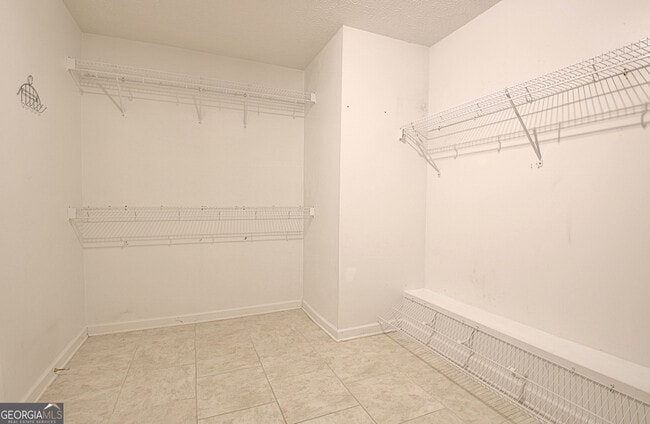 Building Photo - 170 Hidden Brook Trail