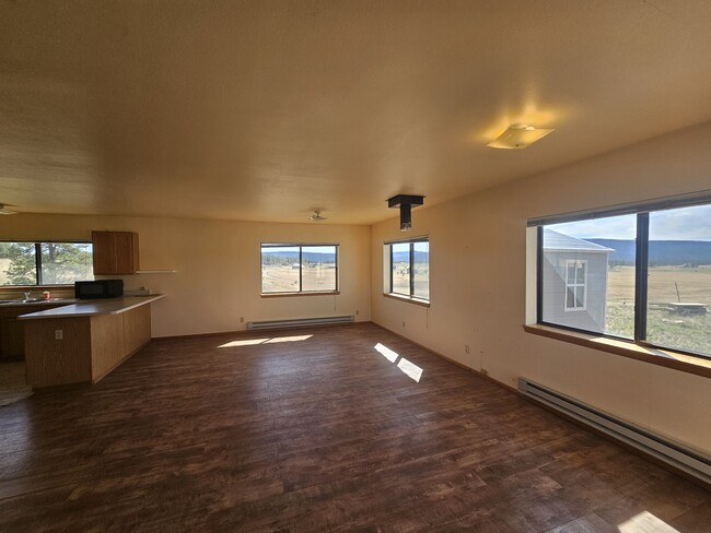 Building Photo - 7252 Co Rd 600