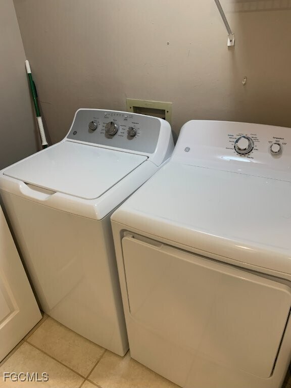 Building Photo - 12191 Kelly Sands Way