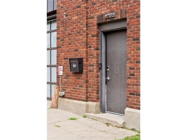 Building Photo - 1290 Snelling Ave N