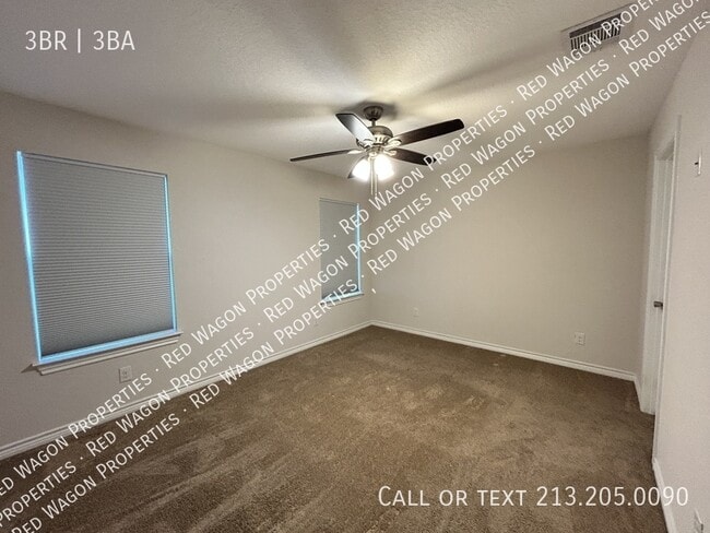 Building Photo - 6926 Crestway Rd