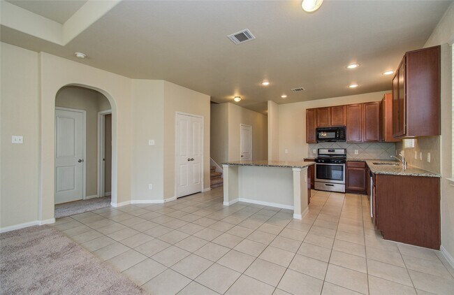 Building Photo - 24931 Puccini Pl