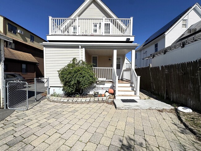 Building Photo - 69 Cleveland Ave