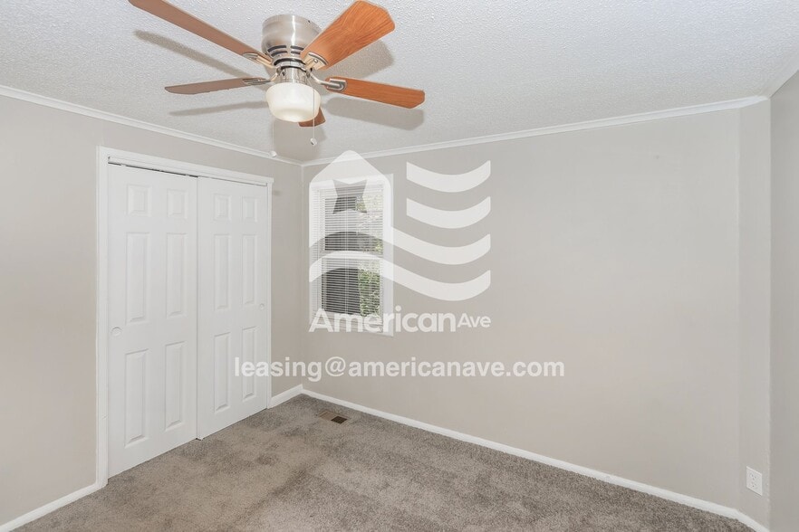 Building Photo - 108 Torres Dr