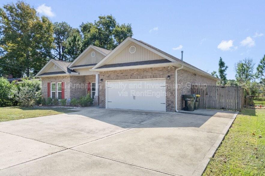 Building Photo - 242 Cecelia Dr NW