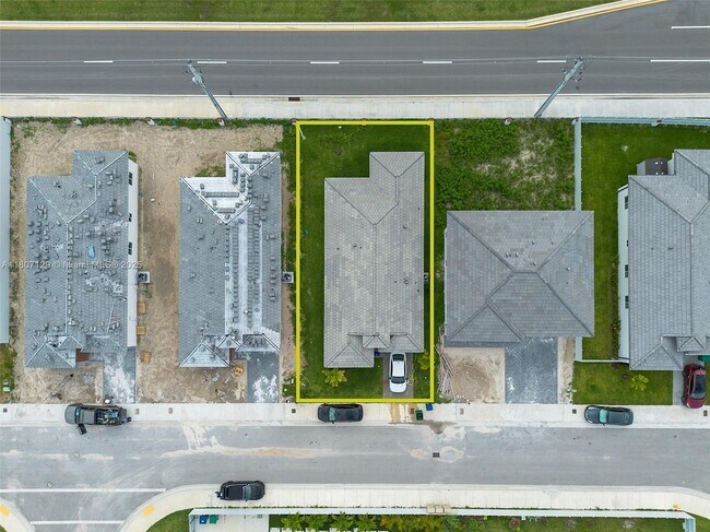 Building Photo - 24062 SW 116th Ct