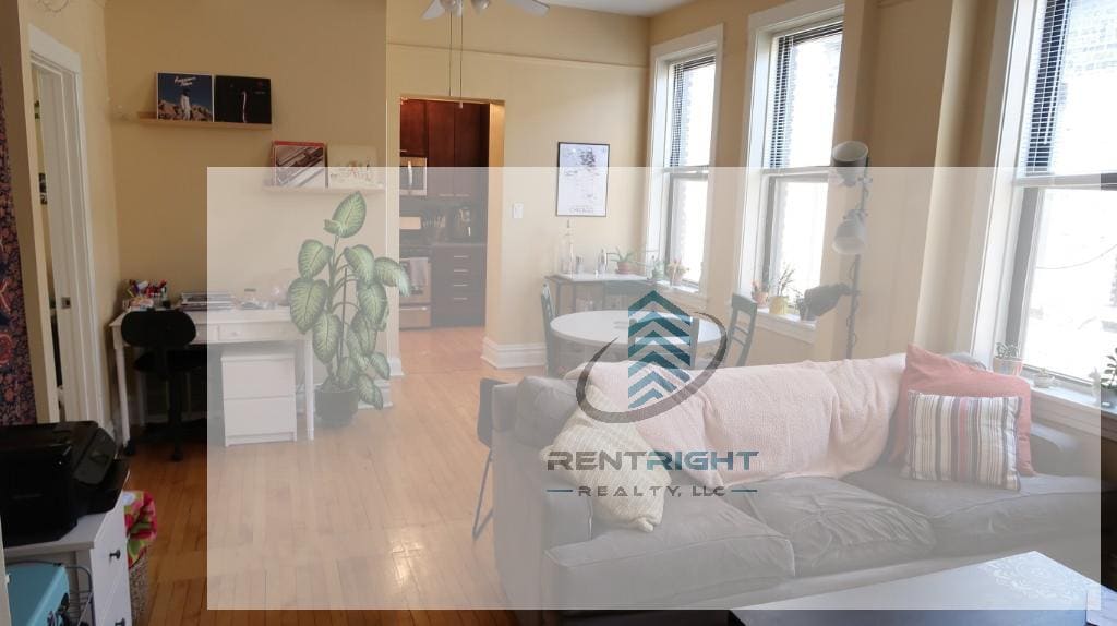 Building Photo - 1353 Ashland Ave