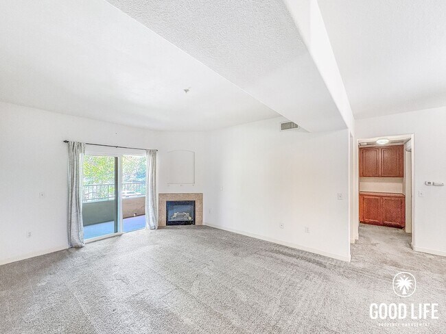 Building Photo - Cozy 2BD/2BA Condo in Grantville with Fireplace, Balcony & W/D