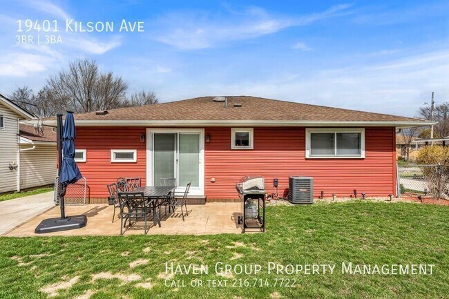Building Photo - 19401 Kilson Ave