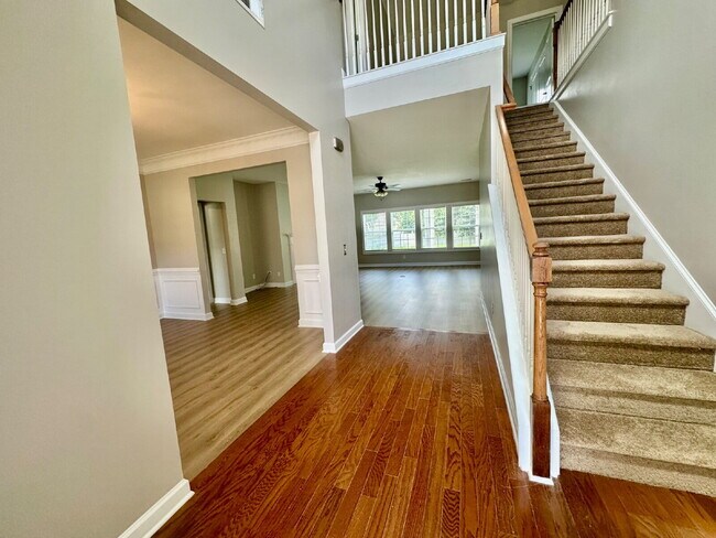 Building Photo - Spacious Four-Bedroom Home with a Bonus Room in Lawton Station!