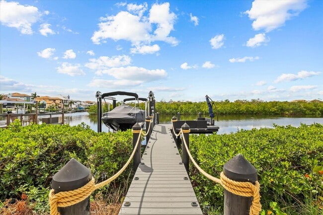Building Photo - Waterfront Luxury Living | Private Dock + Direct Tampa Bay Access