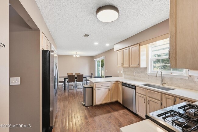 Building Photo - 1161 Anthony Ct