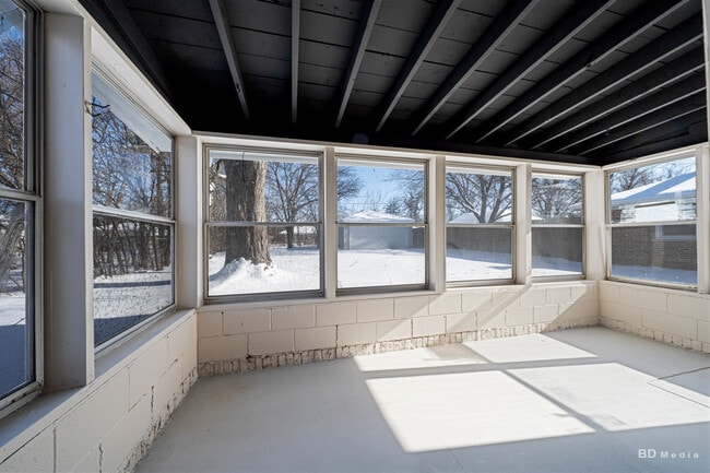 Building Photo - 17555 Howe Ave