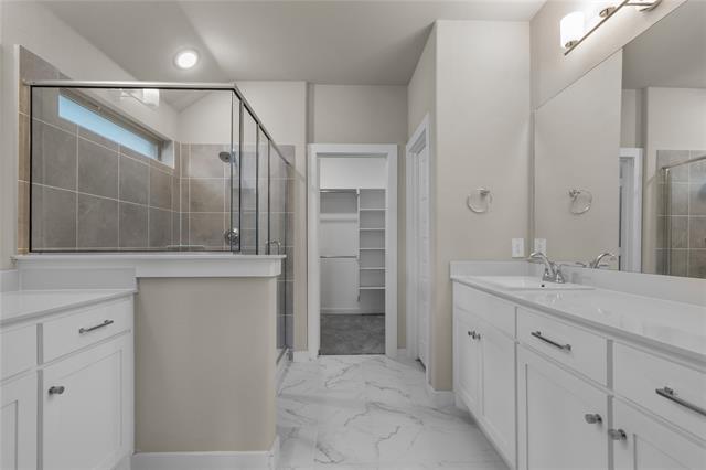 Building Photo - 354 Waters Rdg Dr