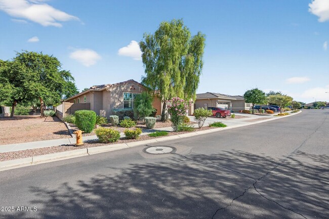 Primary Photo - 8984 W Diana Ave