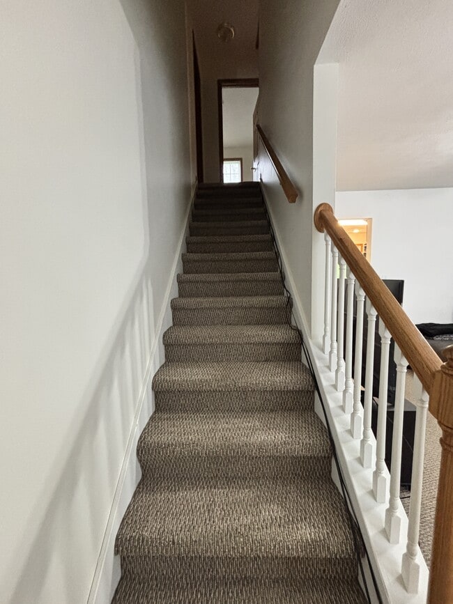 Building Photo - 864 Tremont St