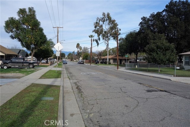 Building Photo - 2643 Orange St