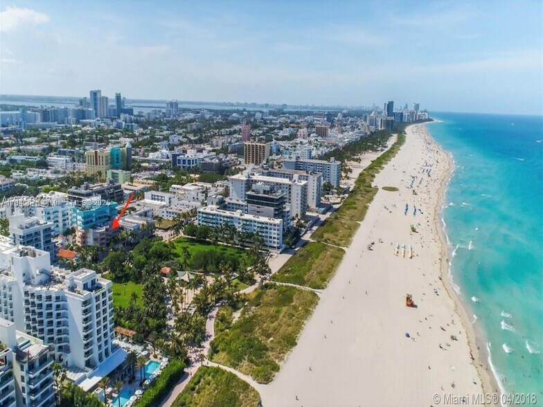 Building Photo - 226 Ocean Dr