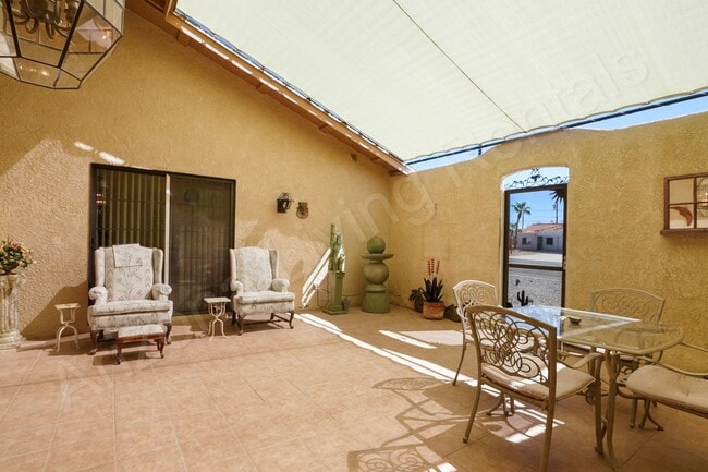 Building Photo - 3545 Chemehuevi Blvd