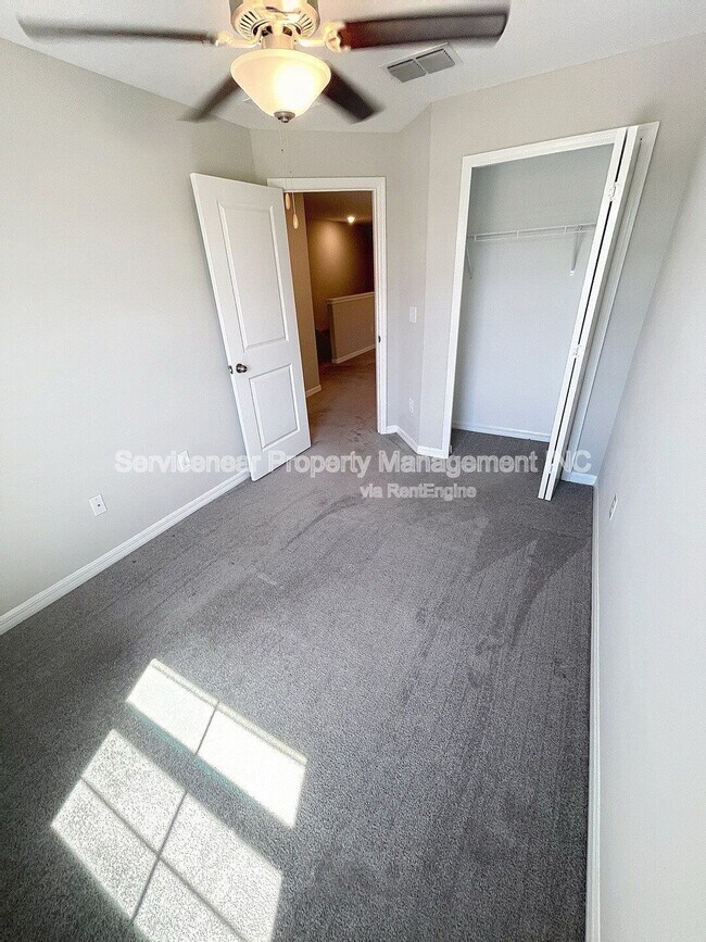 Building Photo - 4461 Globe Thistle Dr