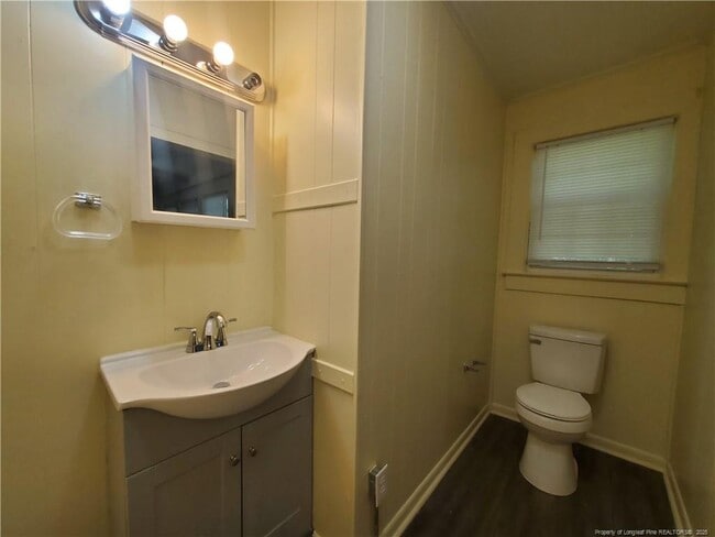 Building Photo - 508 S Magnolia Ave