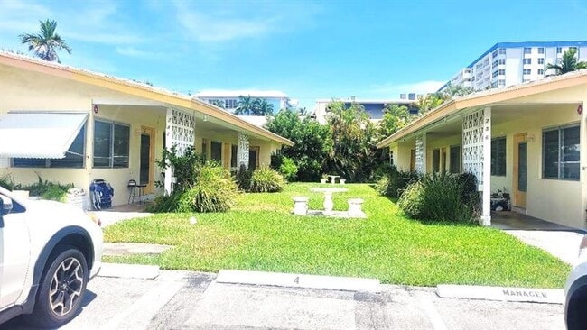 Primary Photo - 742 SE 19th Ave