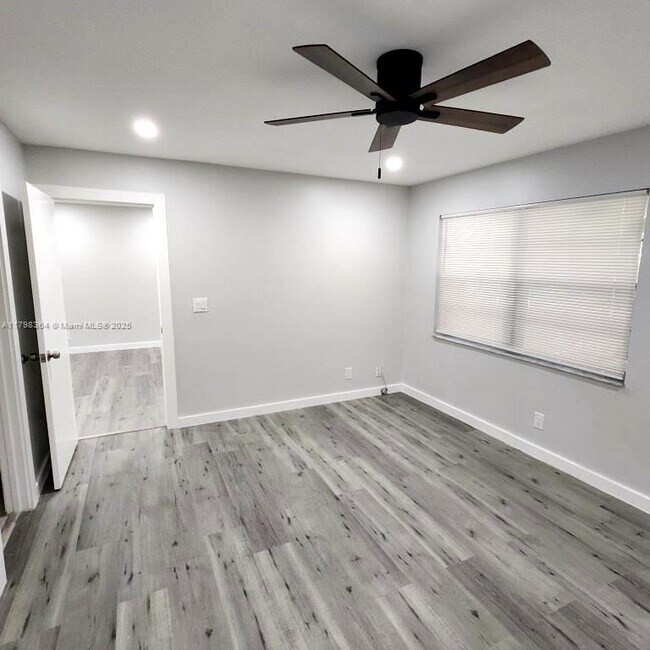 Building Photo - 1335 NW 94th Way