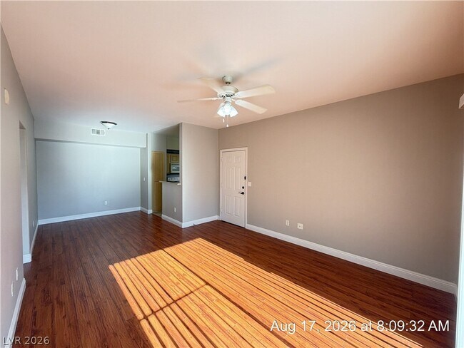 Building Photo - 8000 W Badura Ave