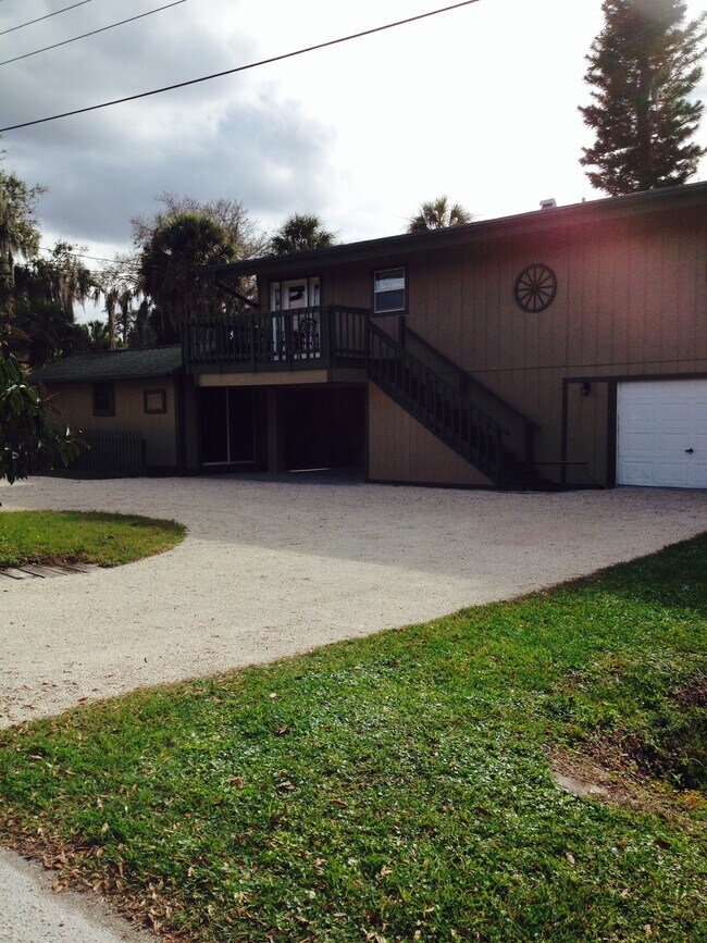 Building Photo - 6410 Lincoln Rd