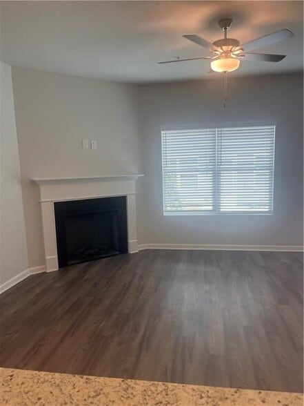 Building Photo - 398 Lanier Cir