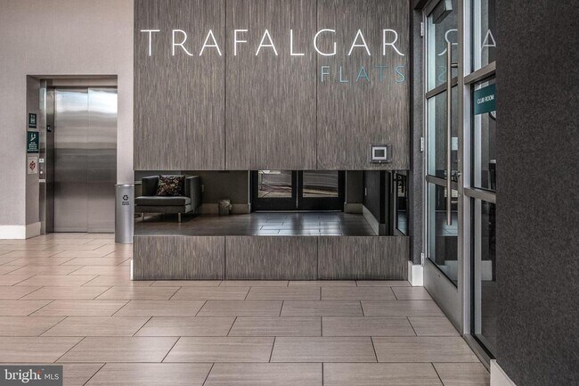 Building Photo - 989 S Buchanan St