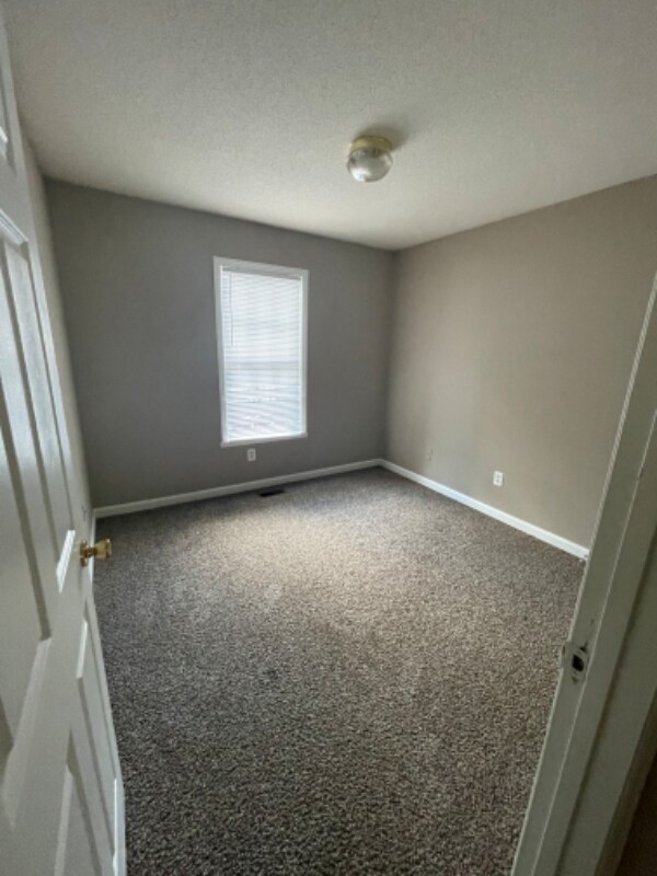 Building Photo - 317 Caswell St