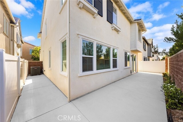 Building Photo - 16471 Globetrotter Ave