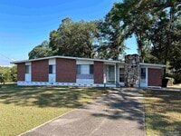 Building Photo - 612 Linden Rd