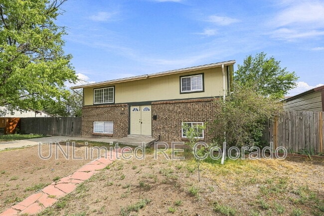 Building Photo - 3668 E 91st Ave