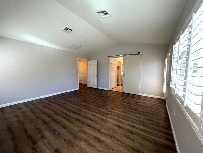 Building Photo - 7043 Somera Way