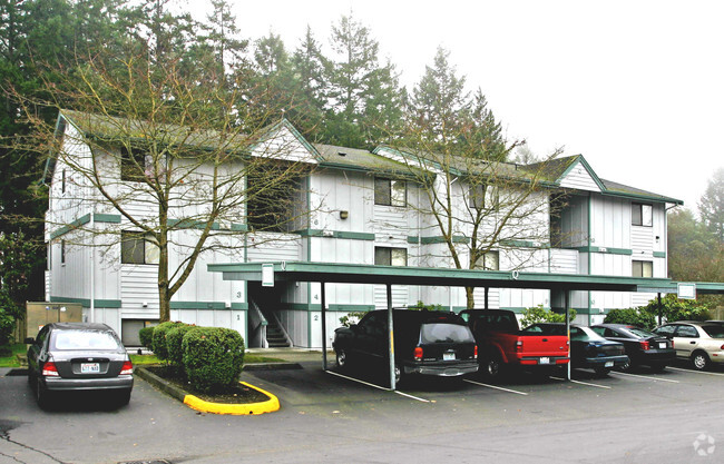 Building Photo - Scenic Pines Apartments