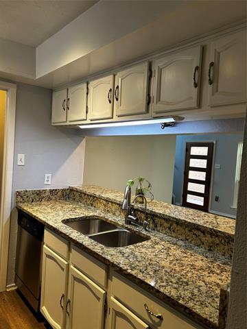 Building Photo - 2816 Capella Cir