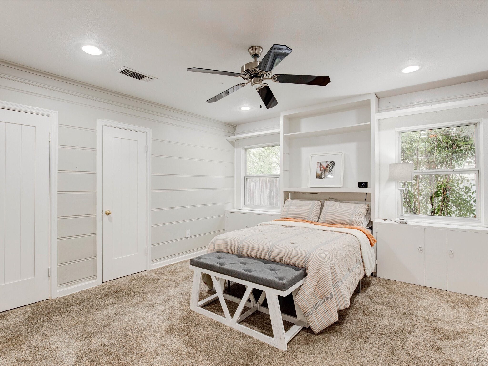 Building Photo - 3727 W Biddison St