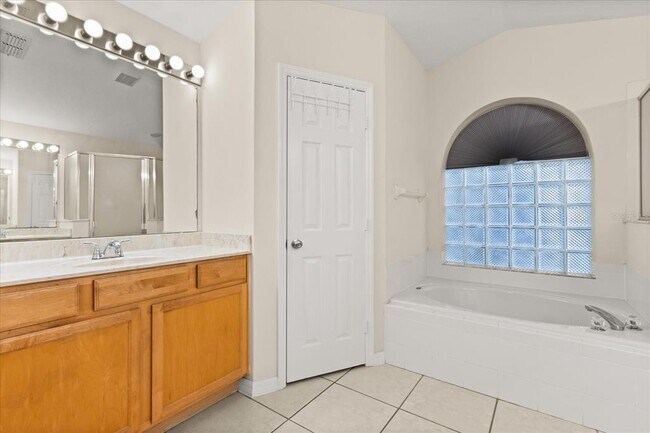 Building Photo - 9263 Pecky Cypress Way