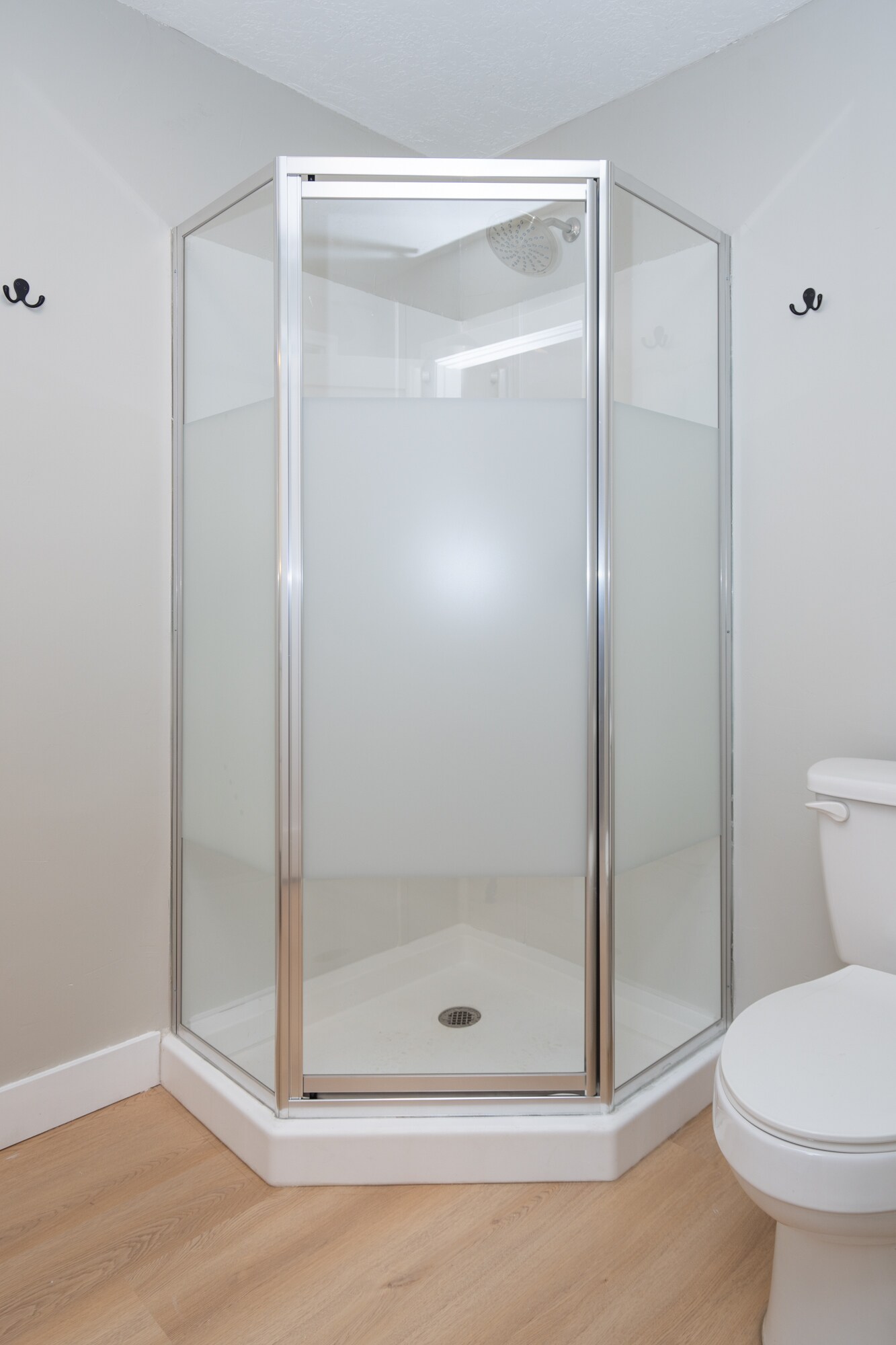 Building Photo - 2527 Porter Ave