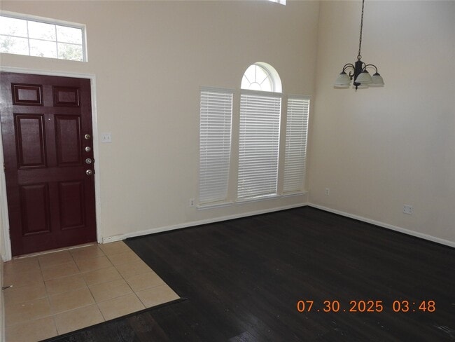 Building Photo - 7415 Oakwood Canyon Dr
